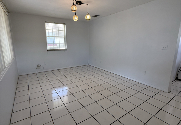 409 S ORLEANS AVE