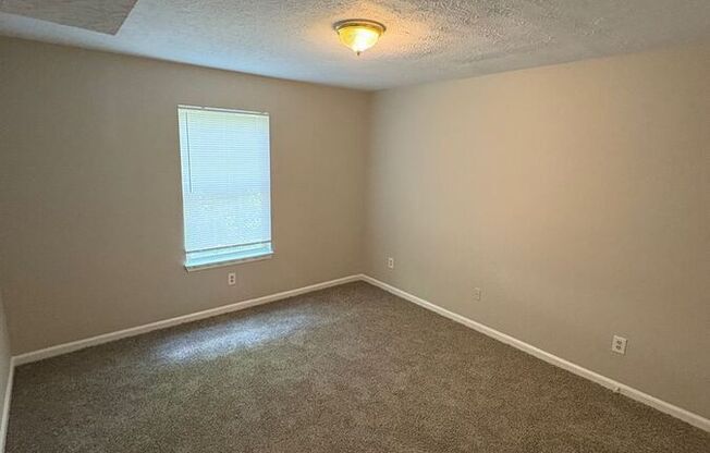 2824 RYAN CIR