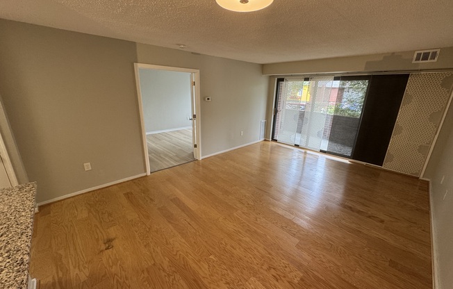 2320 WISCONSIN AVE NW #311