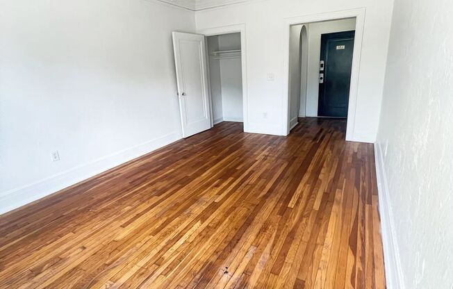 1 bed, 1 bath, 535 sqft, $1,090, Unit 102