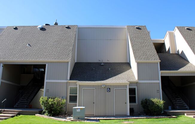 Cozy 1 Bedroom Apartment in Heart of Fort Collins