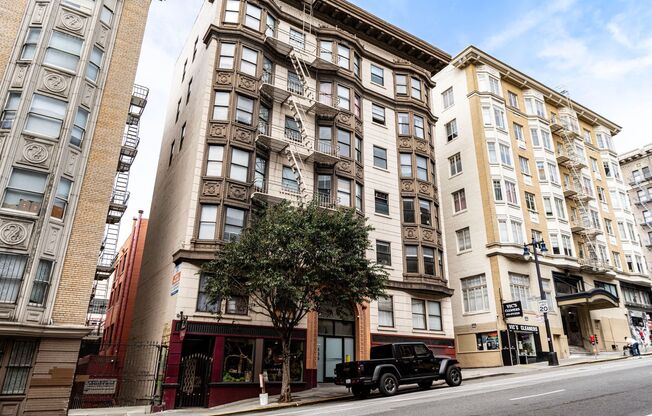 535 Taylor Street