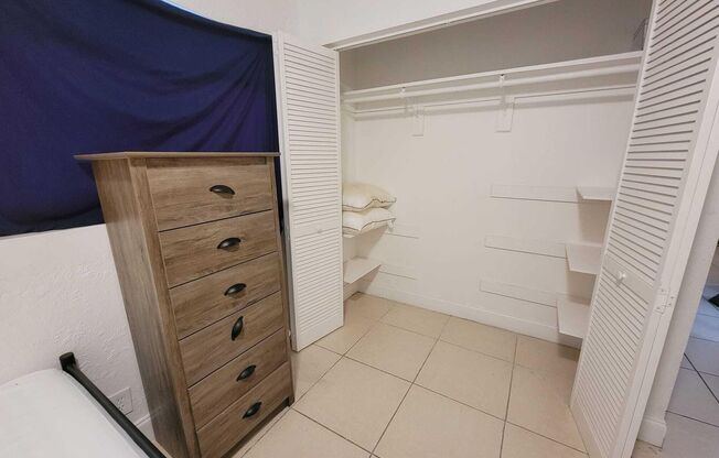 2751 NW 58TH TER LAUDERHILL, FL 33313