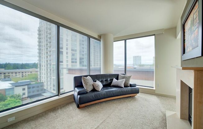 1Bd/1Ba Bellevue Condo
