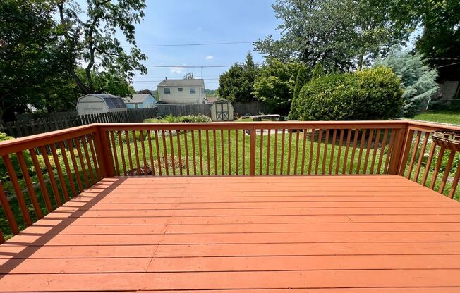 Stunning 3-Bedroom Single Family Home in Glenside! Available NOW!
