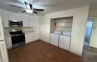 2 beds, 1 bath, 832 sqft, $2,050, Unit Unit 1