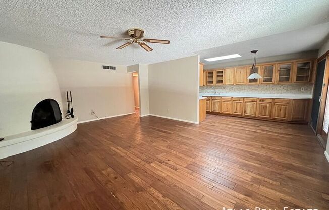 1418 S SHANNON RD