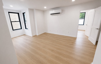 Beautiful 2 bedroom newly renovated unit available