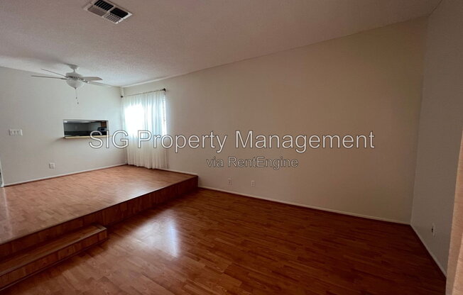 10480 SUNLAND BLVD