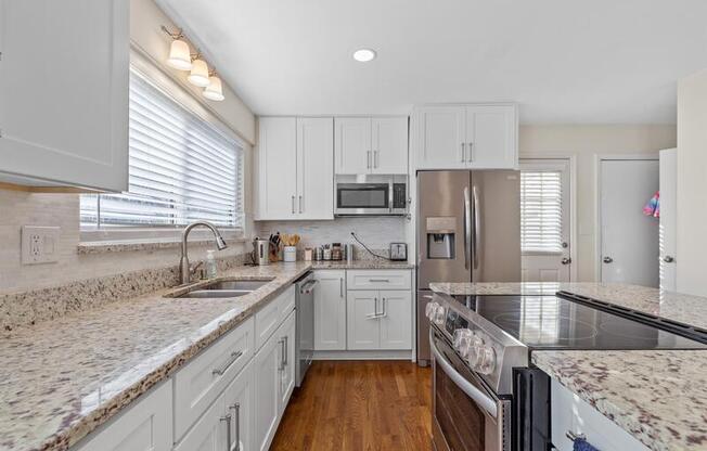 12958 AMBOIS DR