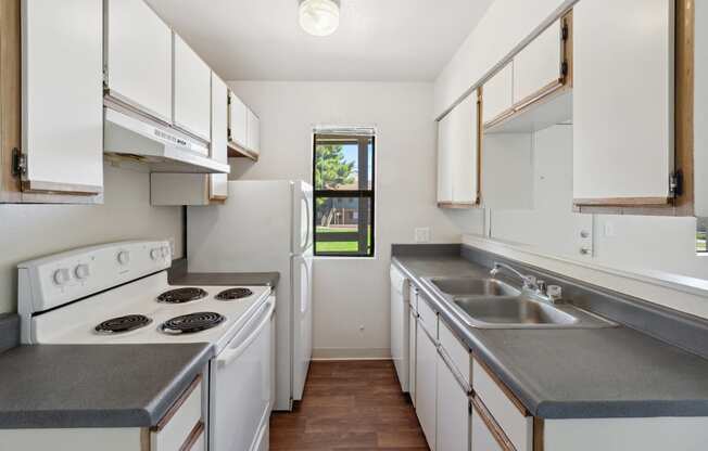 Welcome To Kingman Station Apartments!