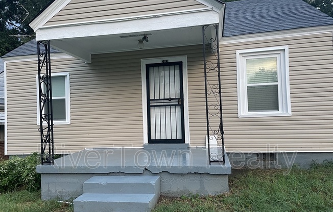 283 W BURDOCK AVE