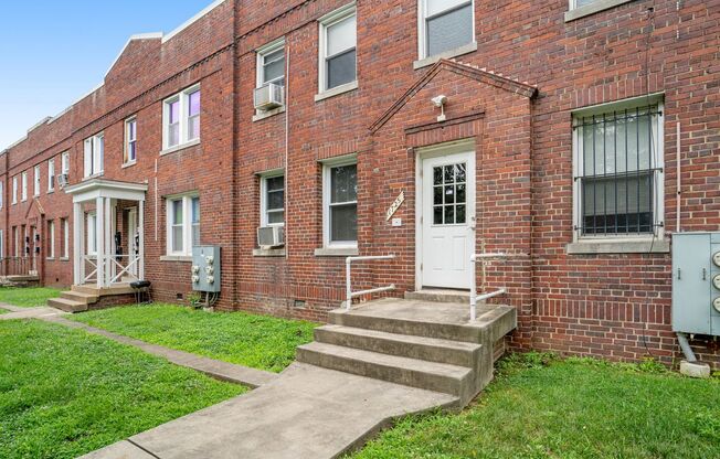 Kingman Park Charming Brick Townhome - Move-In Ready