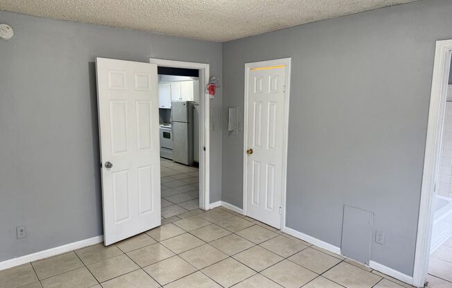 1 bed, 1 bath, $1,350, Unit Unit 7