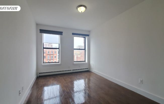 2 beds, 1 bath, $3,195, Unit 5C