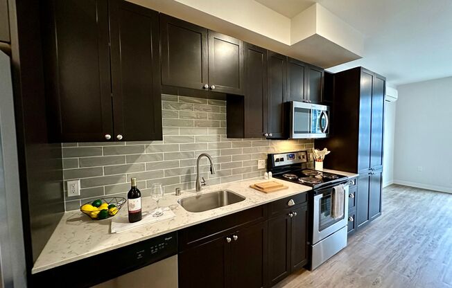 1 bed, 1 bath, 525 sqft, $2,185, Unit Unit 510