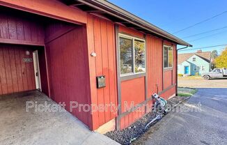 1132 SCOTT AVE