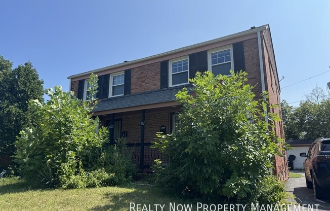 3373 COLWYN RD