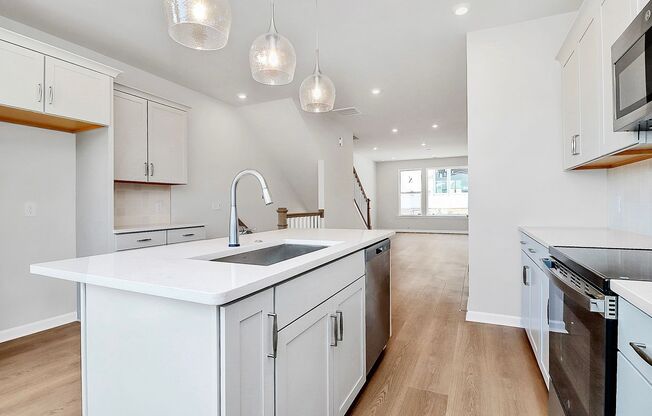 5731 Castlerea Drive Professionally Managed by Select Real Estate Group