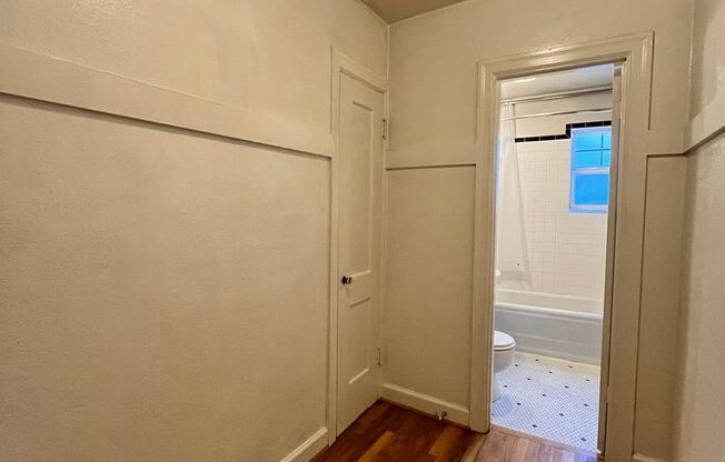 Studio, 1 bath, $1,295, Unit 310