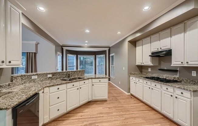 4814 CLAY BROOKE DR SE