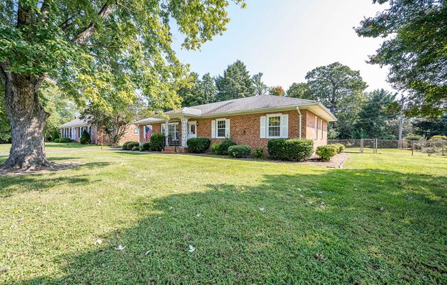 3-Bedroom Home in Mechanicsville - A Cozy Retreat on Lexington Drive!