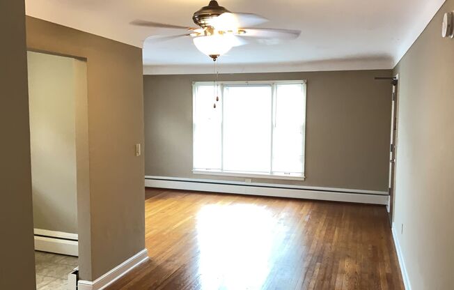 1 bed, 1 bath, 608 sqft, $1,099, Unit Unit 1