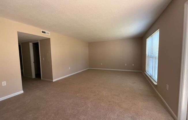 2 beds, 2 baths, 1,068 sqft, $1,547, Unit 1210TrF