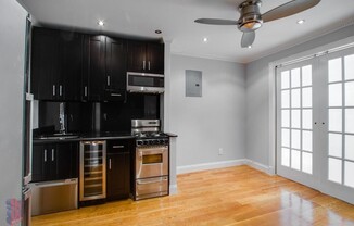 437 W 53RD ST