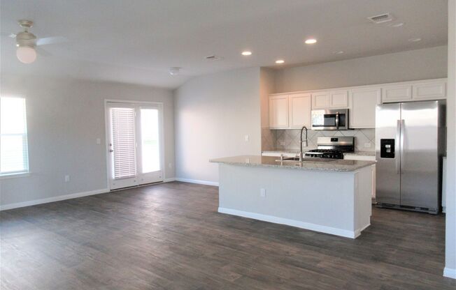 Home in Pioneer Crossing