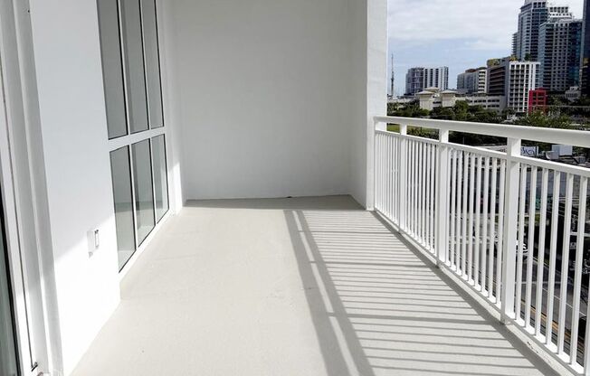 Studio, 1 bath, 962 sqft, $3,150, Unit Unit 505