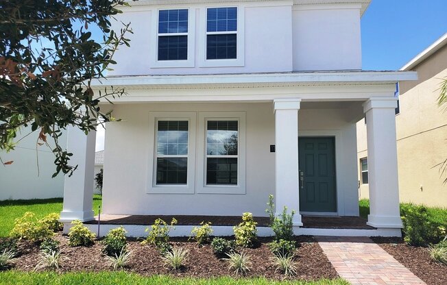 Beautiful Oaks at Moss Park Home!