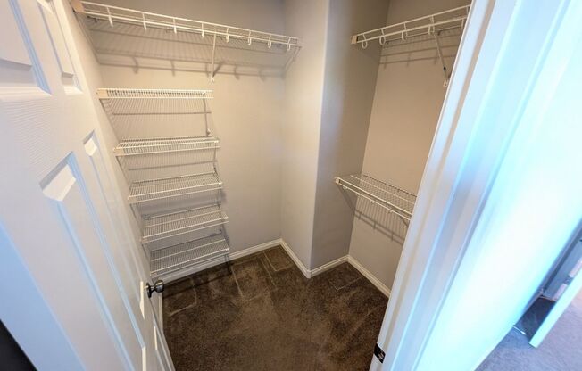 3 beds, 2.5 baths, $1,750