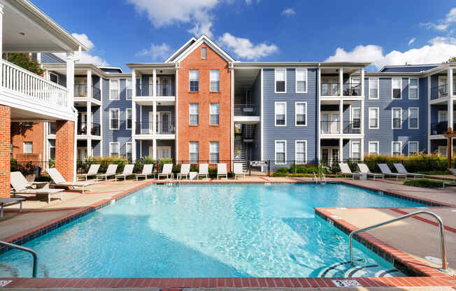 Island Park and Harbor Town Square Apartments - Poolside sundeck
