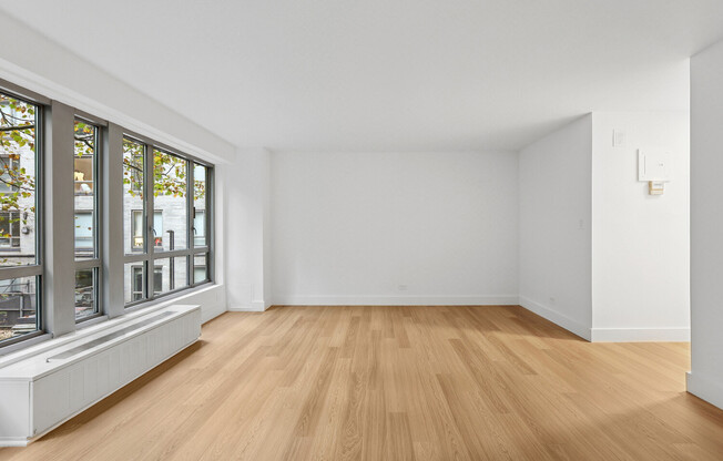 Studio, 1 bath, 480 sqft, $4,100, Unit 4K