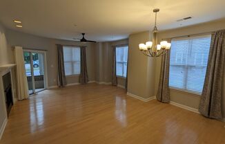 2 beds, 2 baths, $1,600