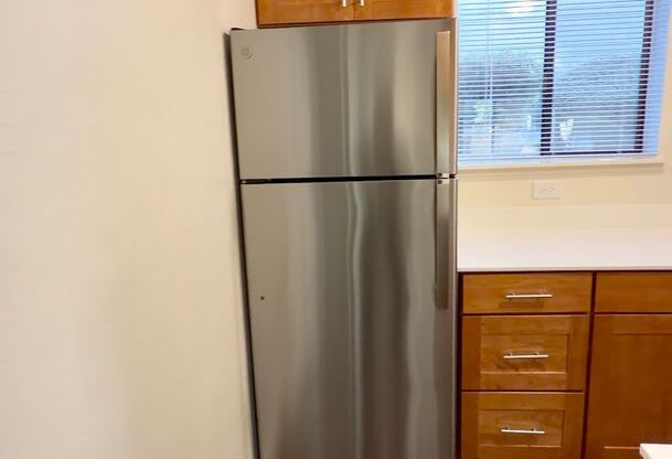 2 beds, 2 baths, 864 sqft, $2,200, Unit C104