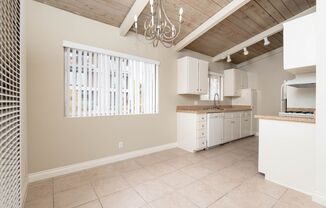 3 beds, 1.5 baths, 1,030 sqft, $3,650, Unit 11