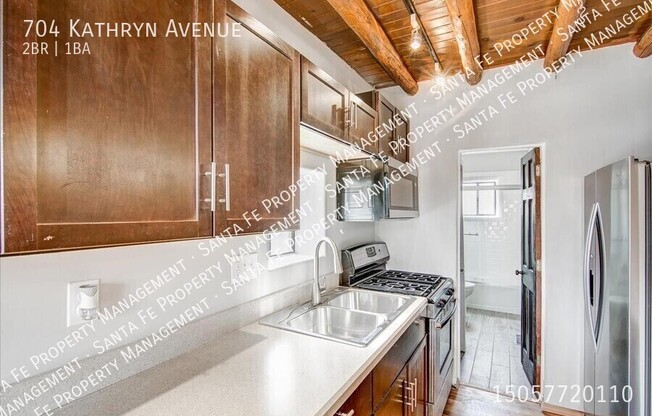 704 KATHRYN AVE