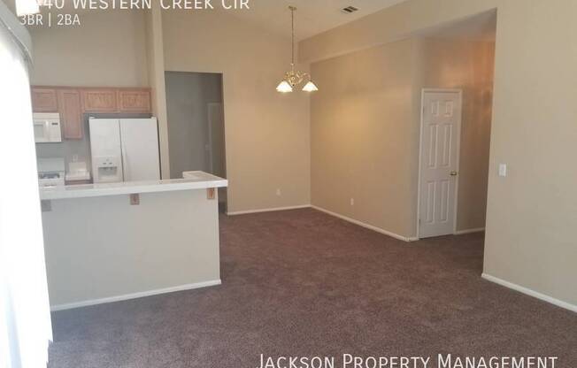4440 WESTERN CRK CIR