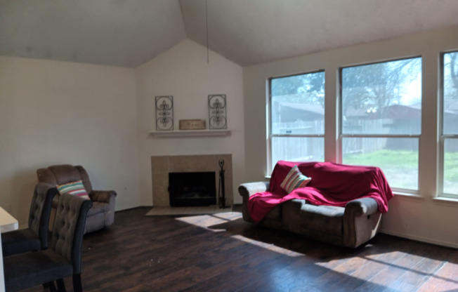 2719 WHITINHAM