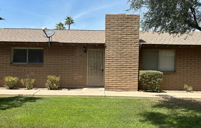 Cute 2 bedroom townhome in Tempe