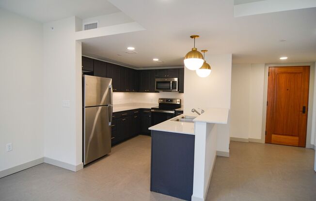 1 bed, 1 bath, 645 sqft, $1,095, Unit 506