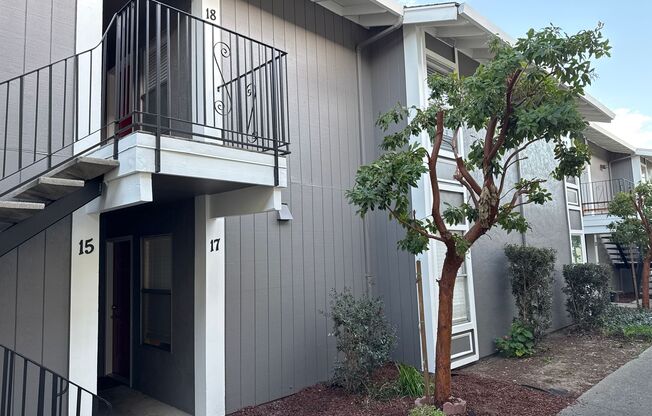Pinecrest Villas