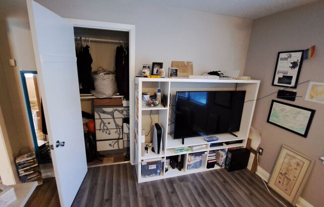 1 bed, 1 bath, 500 sqft, $1,025, Unit 1
