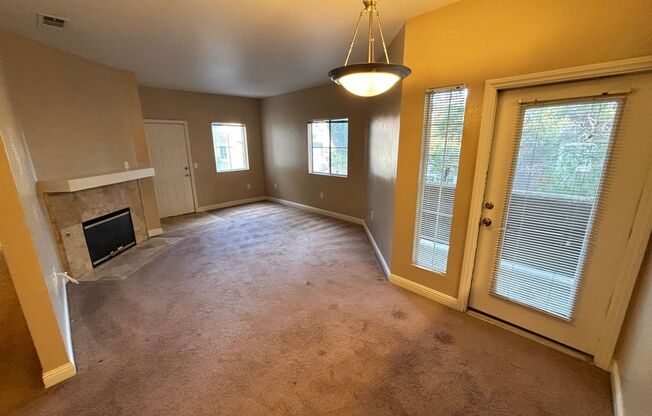 2 beds, 2 baths, $1,495, Unit #2040