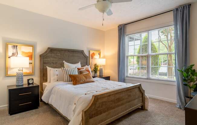the preserve at ballantyne commons bedroom with large bed
