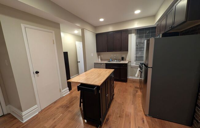 121 Grandview Ave, #9, 2 BR
