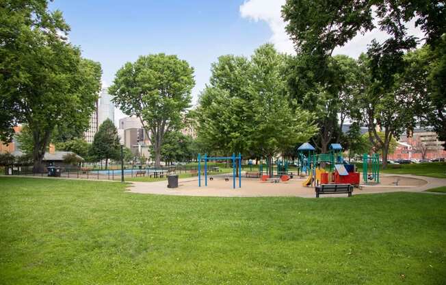 Elliot Park Playground