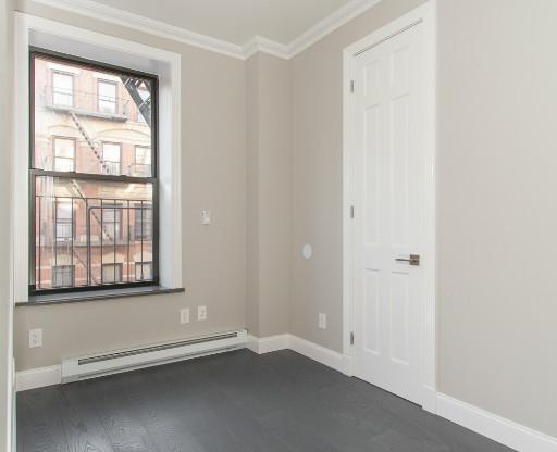 2 beds, 1 bath, $3,695, Unit 3B